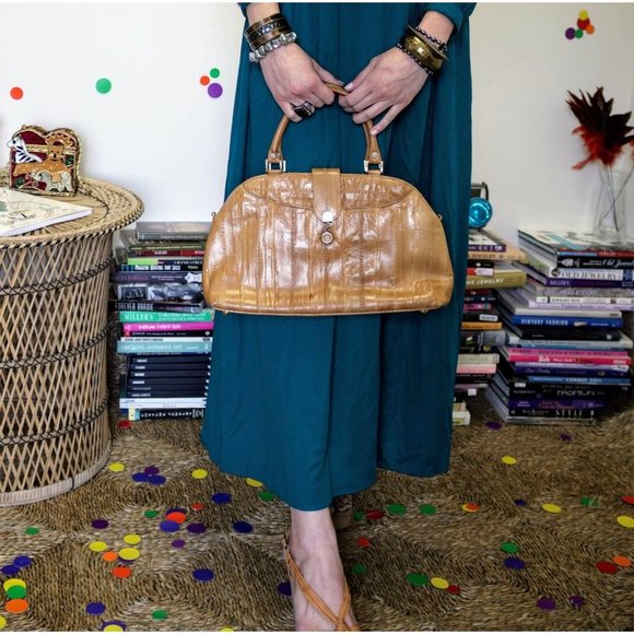 Soft Leather Bag Tan Classic Satchel Handbag Vintage Accessory - Picture 2 of 6